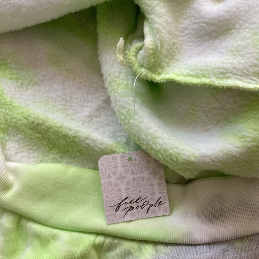 NEW Free People A Cut Above Oversized Crew Neck Sweatshirt Citron Grey XS NWT - Picture 10 of 11